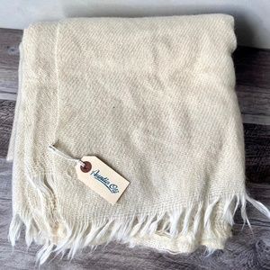 AUNTIE OTI  Hand Spun Hand Woven 100% Wool Rustic Blanket/Throw- EUC!